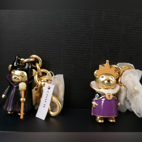 NWT Disney X Coach Limited collation 3D Bear Bag Charm keyring keycharm set - Picture 3 of 7